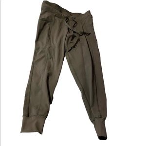 Life over death fitness Womens joggers small gray